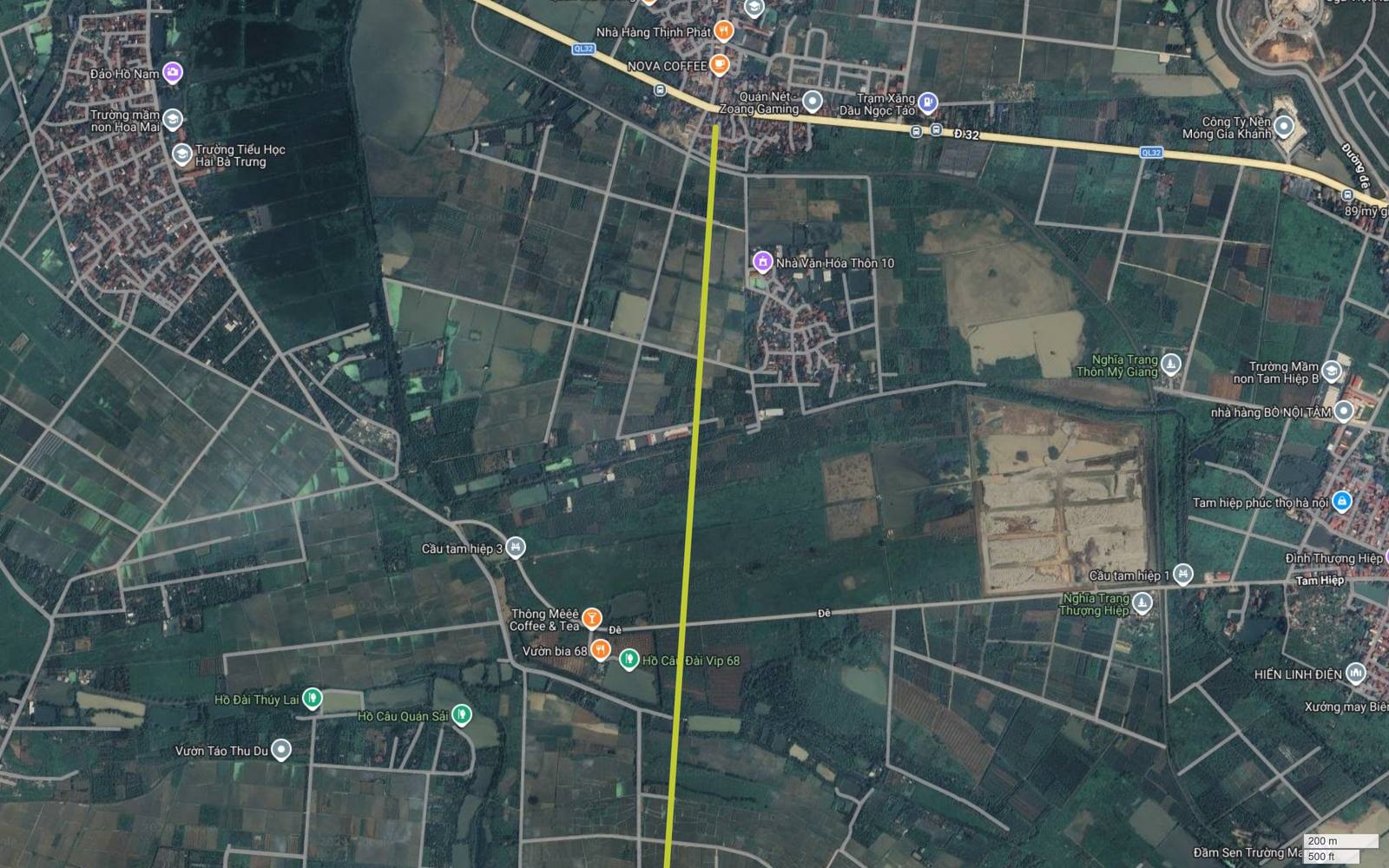 Mốc km 0 của tuyến metro số 13 Hà Nội tại Quốc lộ 32, khu Ngọc Tảo, Phúc Thọ, nơi vạch vàng chanh bắt đầu